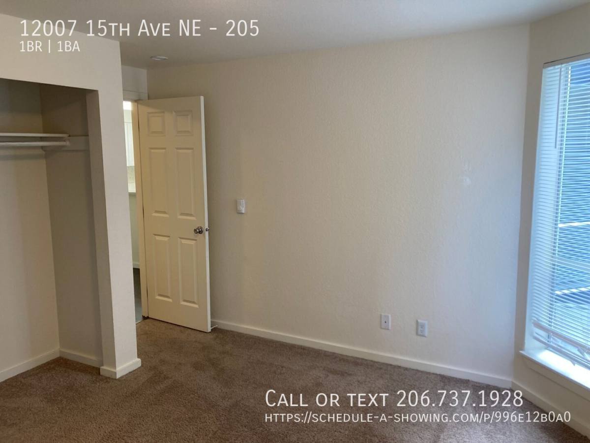 12007 15th Ave NE #205, Seattle, WA 98125 - Apartment for Rent - Image 8