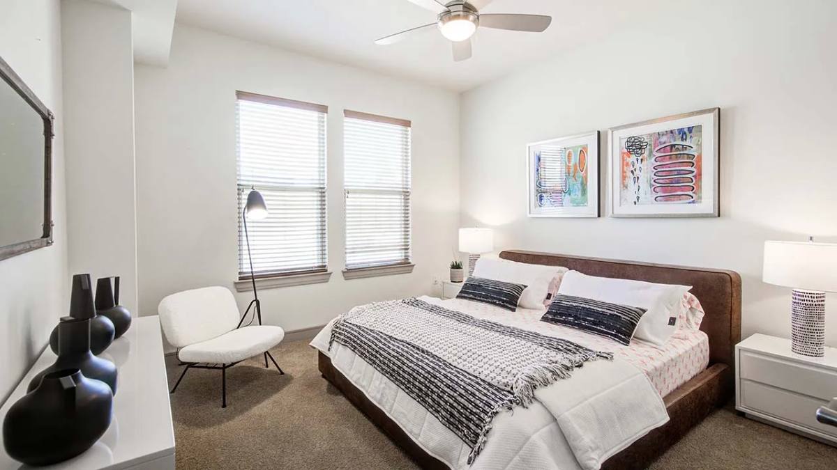 2525 Carlisle St, Dallas, TX 75201 - Apartment for Rent - Image 6
