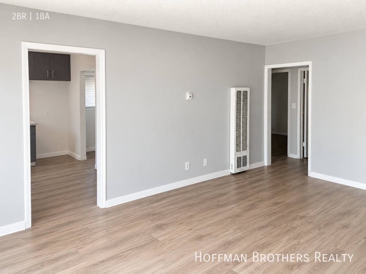 Apartment for rent at 642 W 74th St #2, Los Angeles, CA 90044