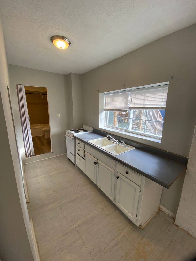 321 N Broadway St #5, Georgetown, KY 40324 - Apartment for Rent - Image 1