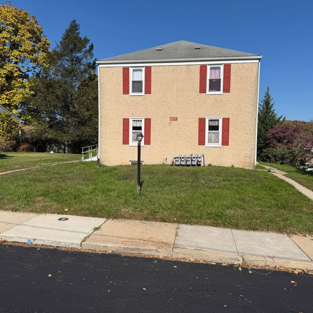 1223 Olive St, Coatesville, PA 19320 - Apartment for Rent