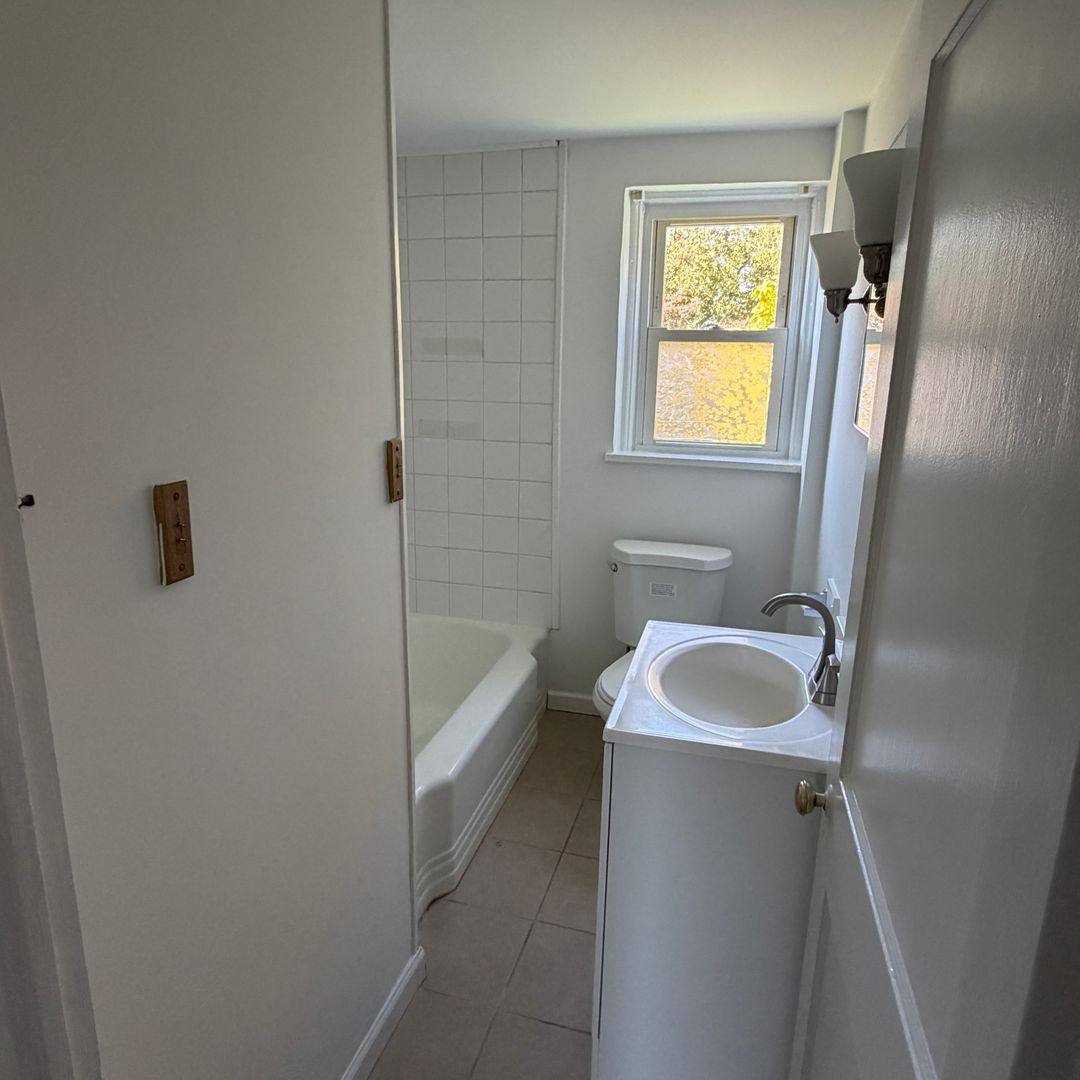 1223 Olive St, Coatesville, PA 19320 - Apartment for Rent - Image 3