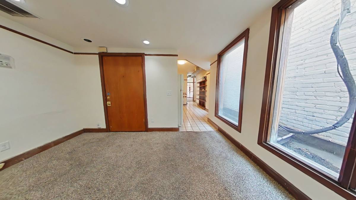 122 State St, Madison, WI 53703 - Apartment for Rent