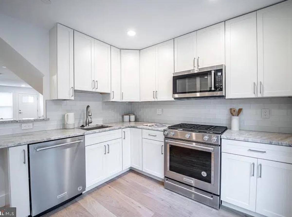2621 Latona St, Philadelphia, PA 19146 - House for Rent - Image 4
