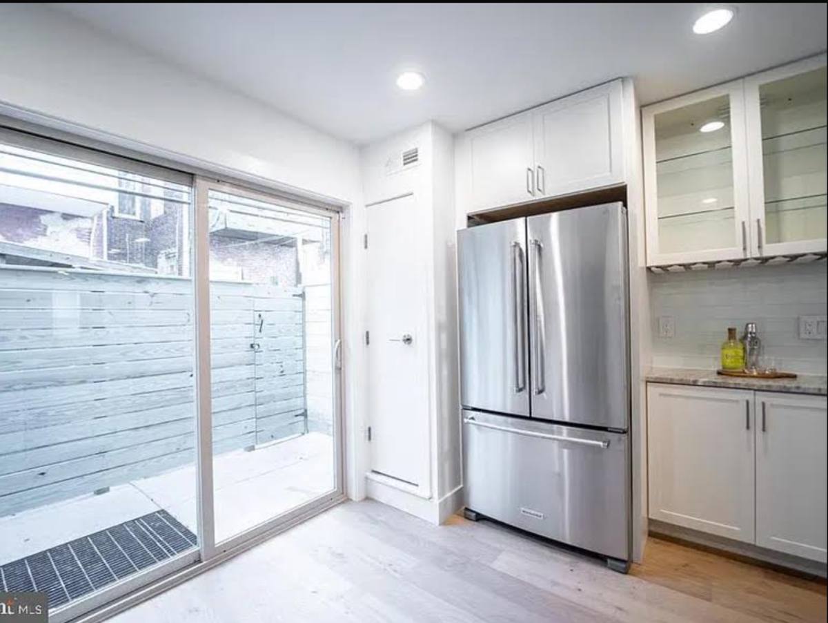 2621 Latona St, Philadelphia, PA 19146 - House for Rent - Image 3