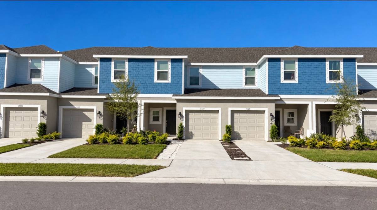 Townhouse for rent at 15169 Cuzcorro Court, Nokomis, FL 34275