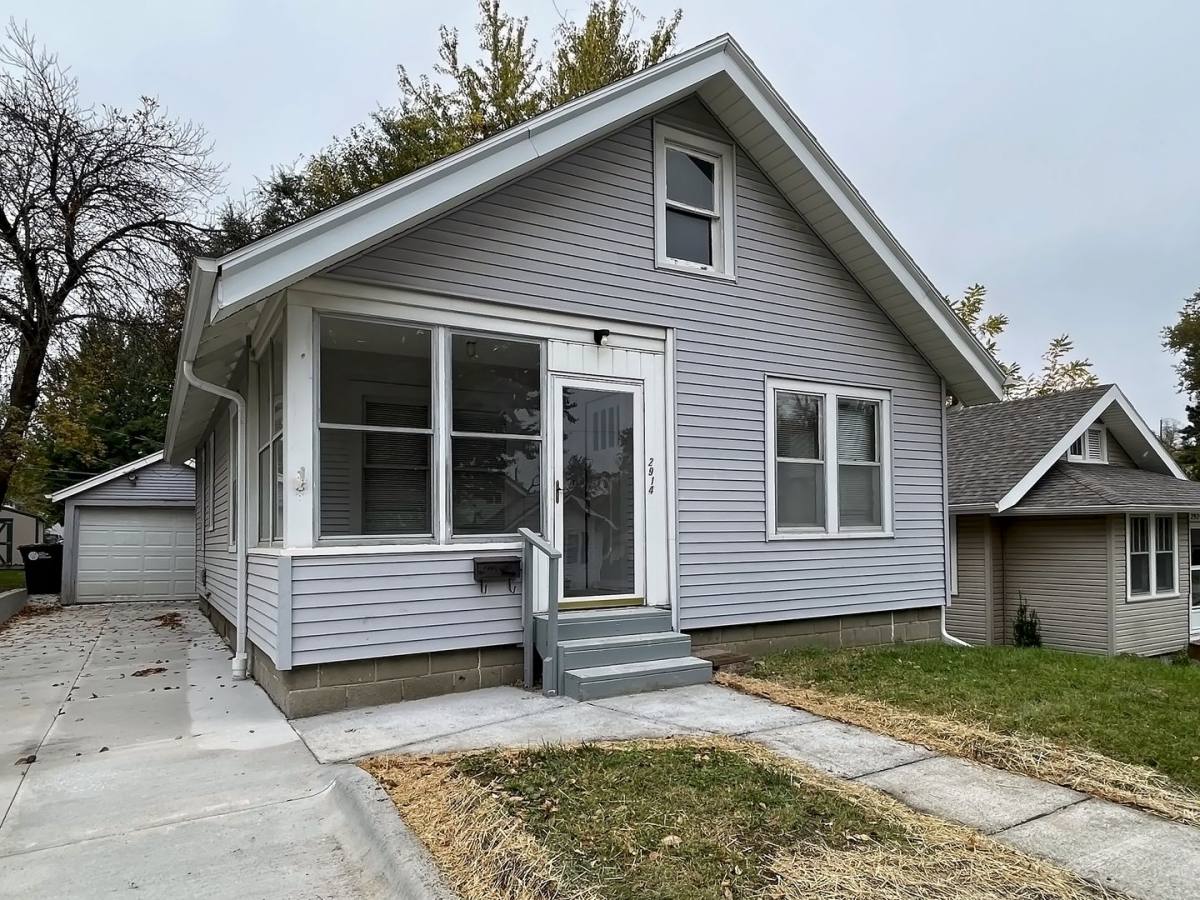 2914 N 49th Ave, Omaha, NE 68104 - House for Rent - Image 1