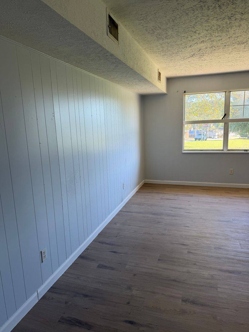 301 Park Blvd, Rogersville, TN 37857 - Townhouse for Rent - Image 3