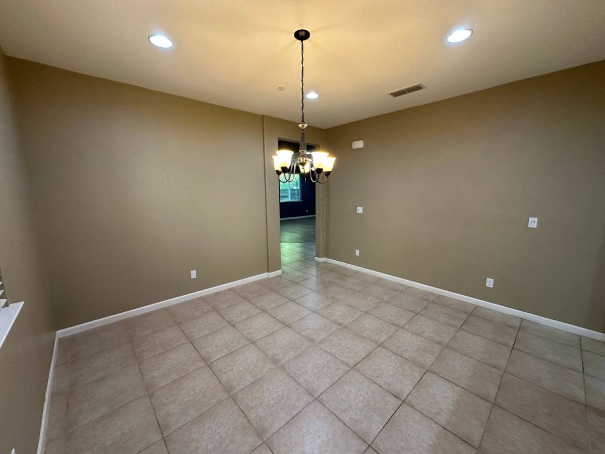 385 W Cupertino Ave, Tracy, CA 95391 - House for Rent - Image 6