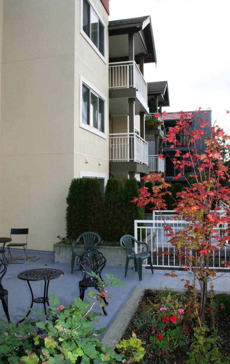 The Max, 8520 Evanston Ave N, Seattle, WA 98103 - Apartment for Rent - Image 5