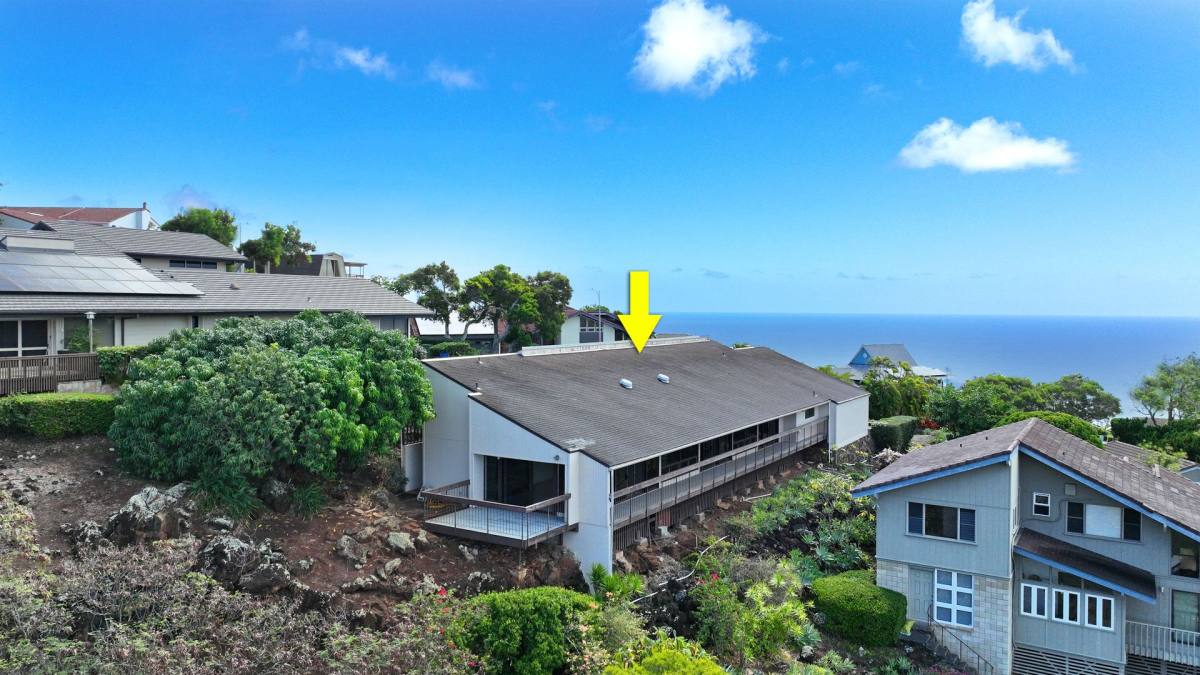 1714 Kumakani Loop, Honolulu, HI 96821