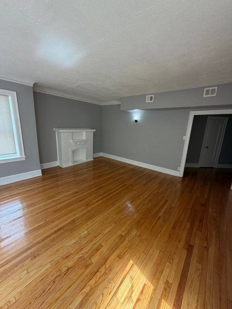 7945-47 S Ellis Ave, Chicago, IL 60619 - Apartment for Rent - Image 4