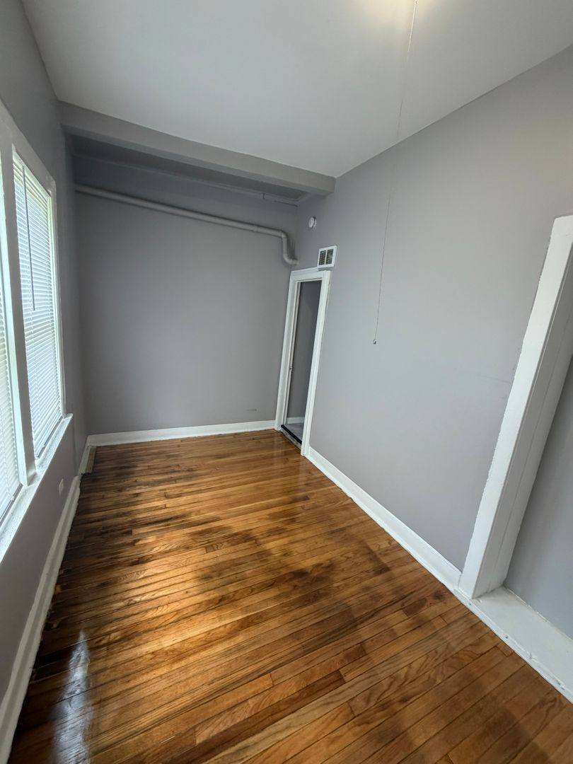 7945-47 S Ellis Ave, Chicago, IL 60619 - Apartment for Rent - Image 6
