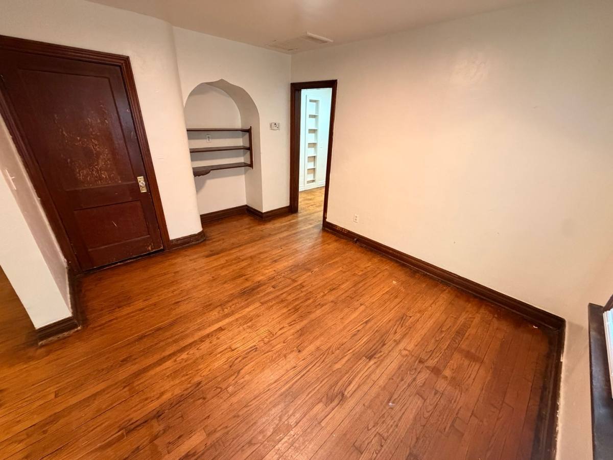 2402 NW 12th St, Oklahoma City, OK 73107 - House for Rent - Image 6