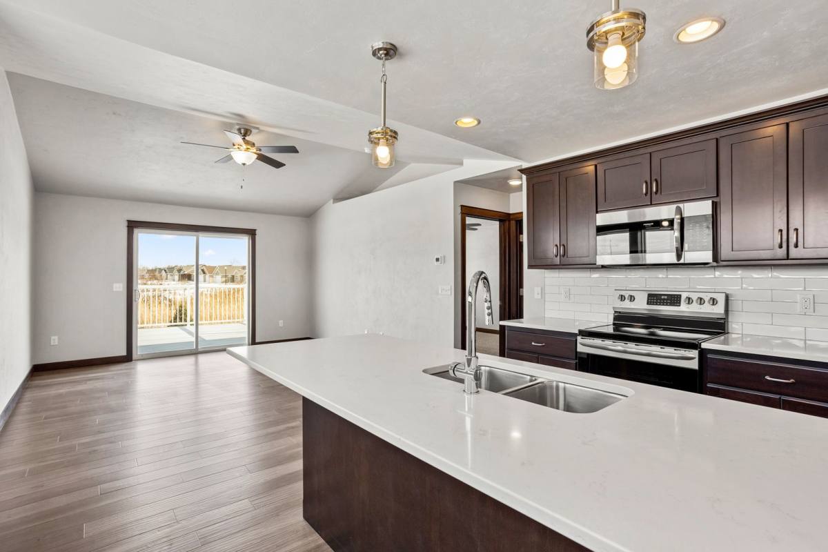 4842 Marlo Way, Appleton, WI 54913 - Townhouse for Rent - Image 3