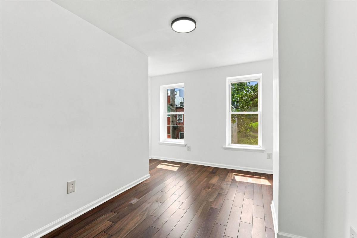 2846 Amber St, Philadelphia, PA 19134 - House for Rent - Image 10
