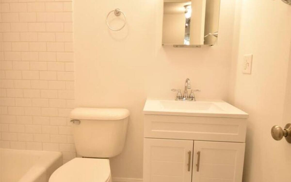 518 Oakland Park Ave, Columbus, OH 43214 - Apartment for Rent - Image 8