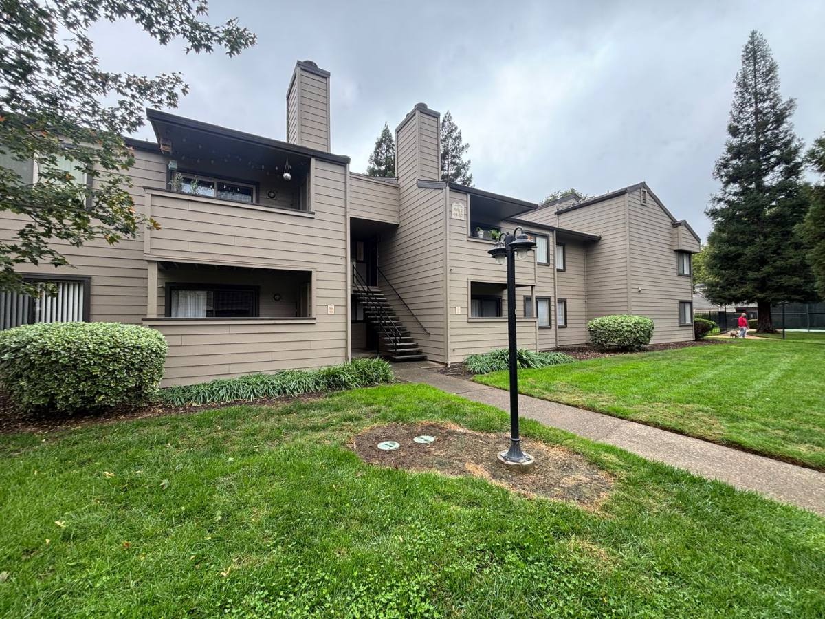 Apartment for rent at 3715 Tallyho Dr #51, Sacramento, CA 95826