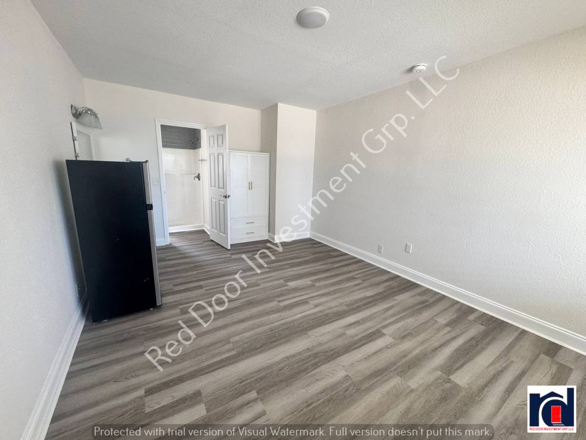 3738 S Atlantic Ave, Daytona Beach, FL 32118 - Apartment for Rent - Image 3