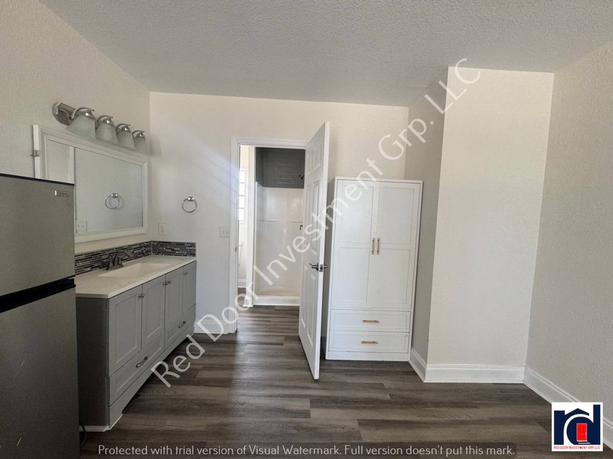 3738 S Atlantic Ave, Daytona Beach, FL 32118 - Apartment for Rent - Image 5