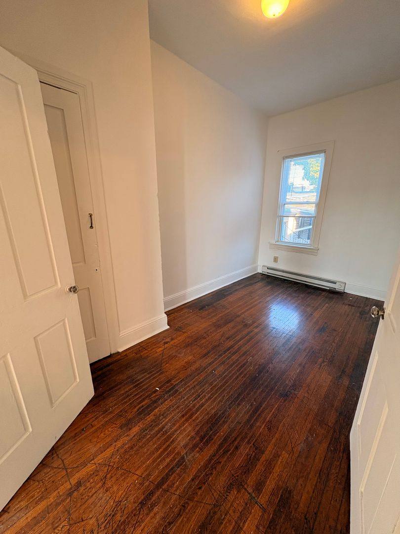 111 S Duke St, York, PA 17401 - Apartment for Rent - Image 4