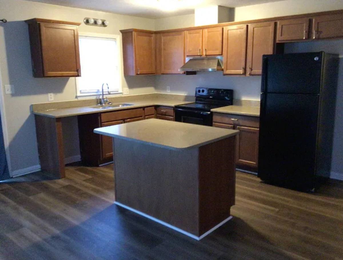 727 Oak Rd, Raleigh, NC 27603 - House for Rent - Image 3