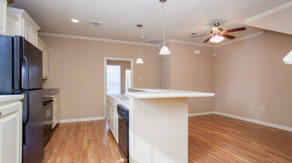 Provencal Development, 2403 Brightside Dr, Baton Rouge, LA 70820 - Townhouse for Rent - Image 8