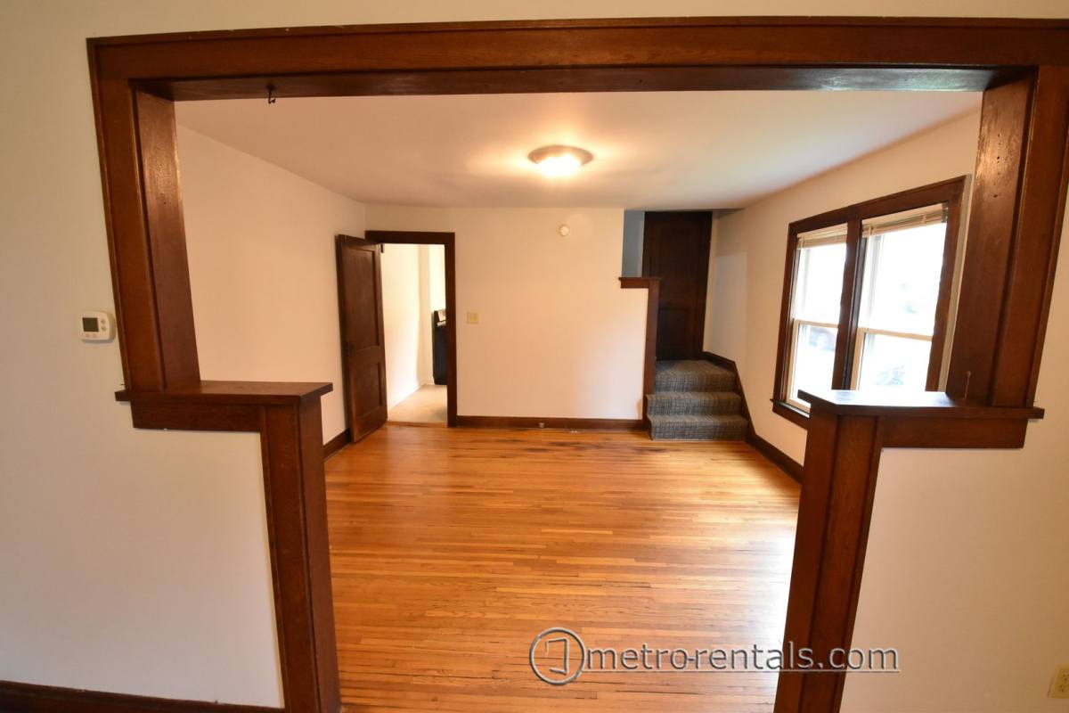 238-240 W Pacemont Rd, Columbus, OH 43202 - Apartment for Rent - Image 4