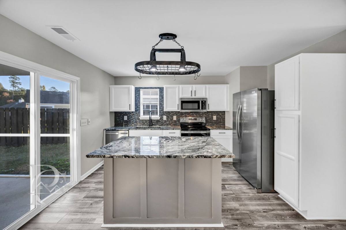10 Winning Colors, Elgin, SC 29045 - House for Rent - Image 8