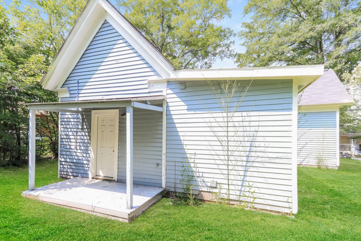 719 Williams St, Griffin, GA 30223 - Apartment for Rent - Image 2
