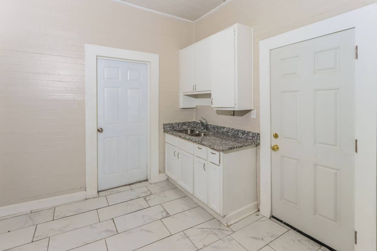 719 Williams St, Griffin, GA 30223 - Apartment for Rent - Image 5