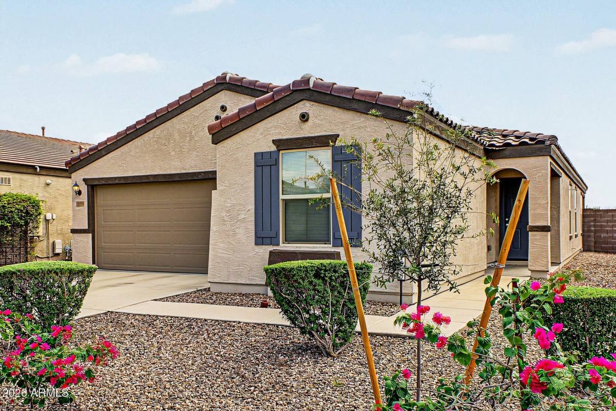 19997 W Wilson St, Buckeye, AZ 85326 - House for Rent - Image 1