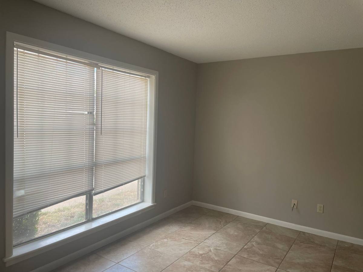 806 Texas, Longview, TX 75601 - Apartment for Rent - Image 3