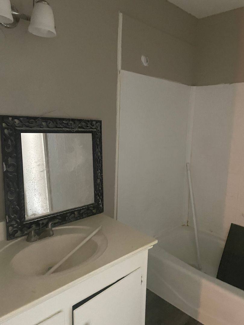806 Texas, Longview, TX 75601 - Apartment for Rent - Image 9