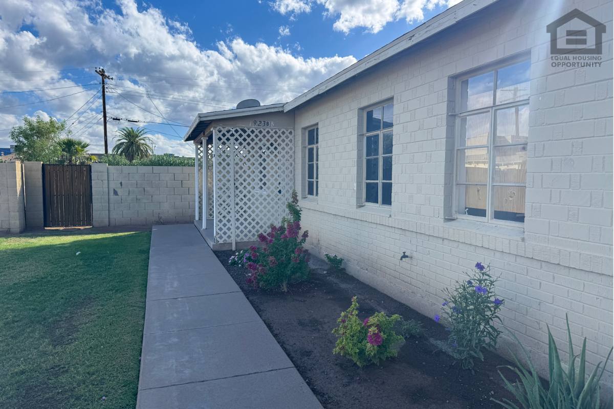 1923 W Flower St #B, Phoenix, AZ 85015 - House for Rent - Image 7