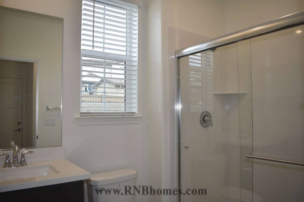 2036 Brave Hawk Loop, Roseville, CA 95747 - House for Rent - Image 8
