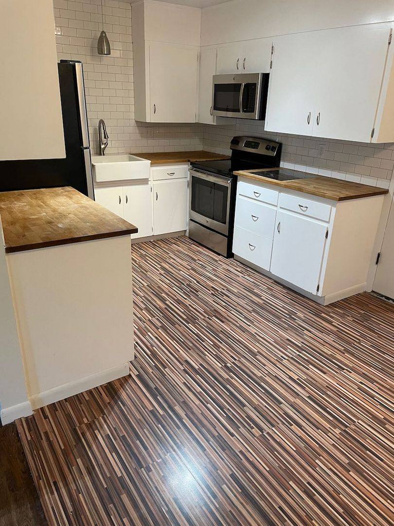 4911 NE 27th Ave #A, Portland, OR 97211 - Townhouse for Rent - Image 2