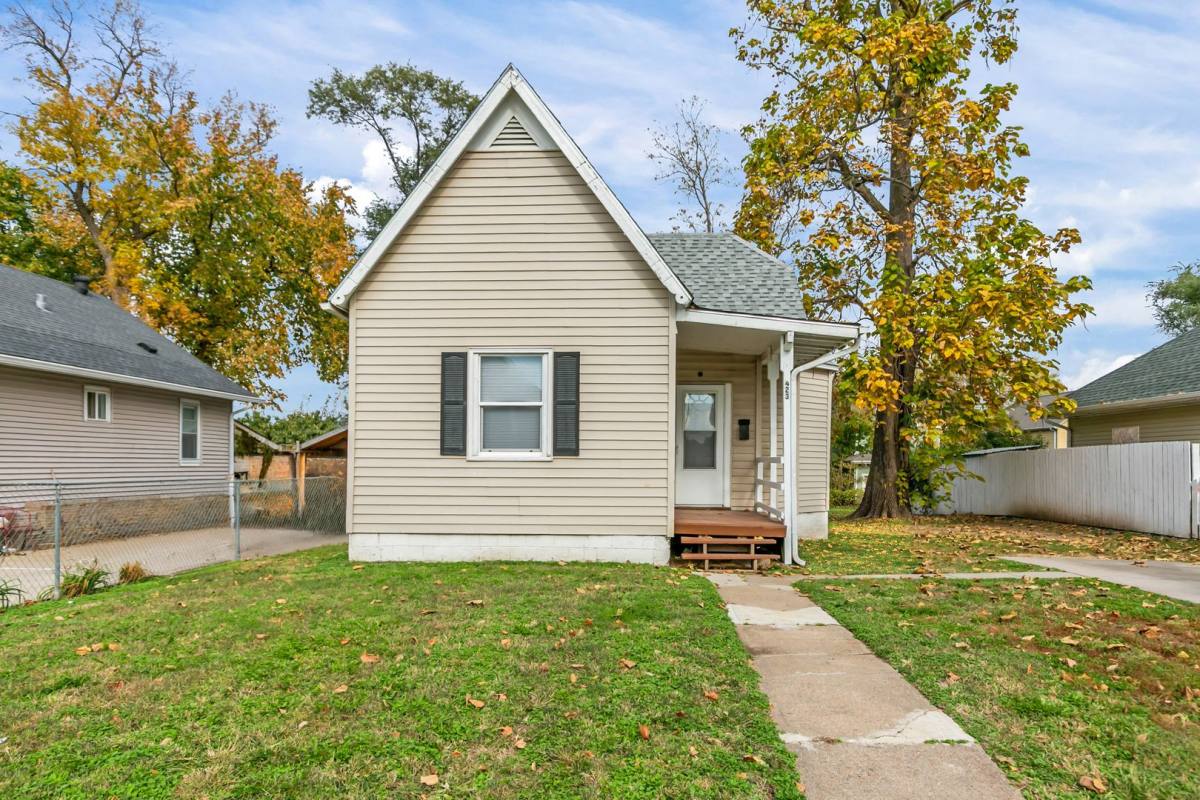 4230 Erskine St, Omaha, NE 68111 - House for Rent