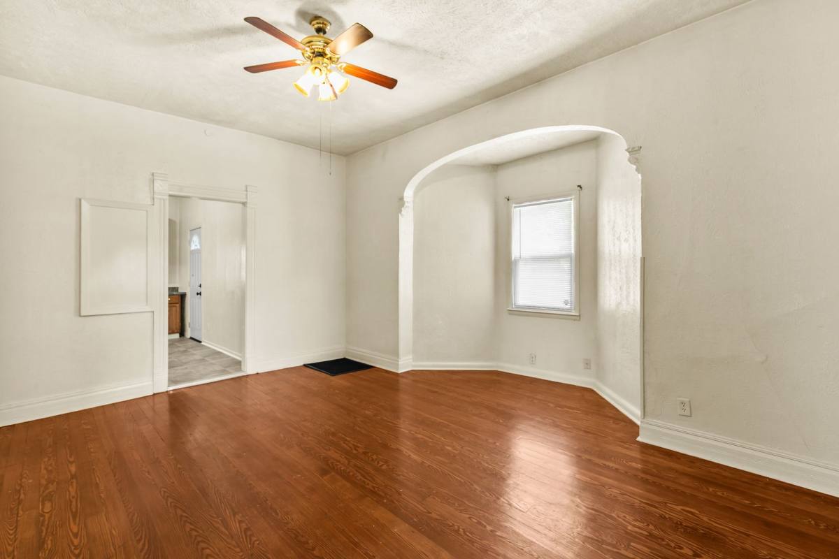 4230 Erskine St, Omaha, NE 68111 - House for Rent - Image 6