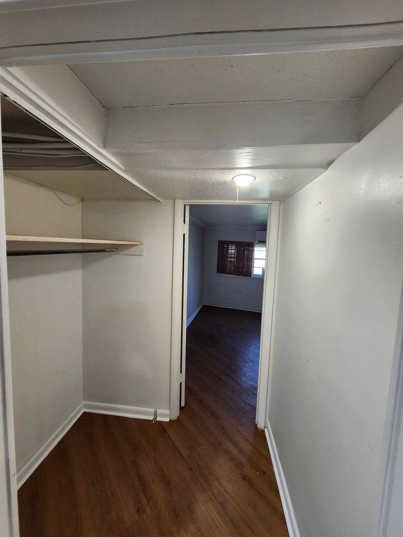 743 E 9th Ave, Tallahassee, FL 32303 - Apartment for Rent - Image 10