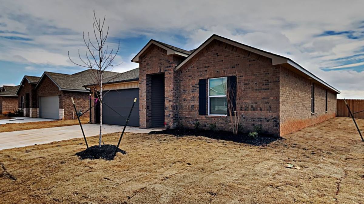 12544 NW 139th St, Piedmont, OK 73078 - House for Rent - Image 2