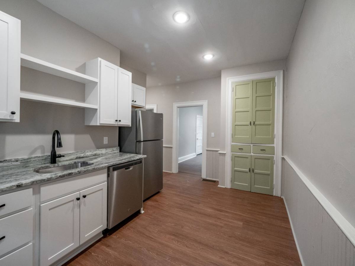 2335 Carey Way #1, Pittsburgh, PA 15203 - Apartment for Rent - Image 2