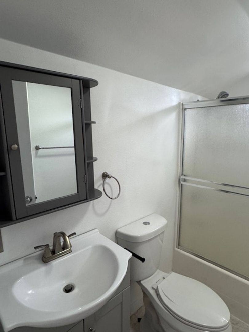 819 Taylor St #3, Medford, OR 97504 - House for Rent - Image 10