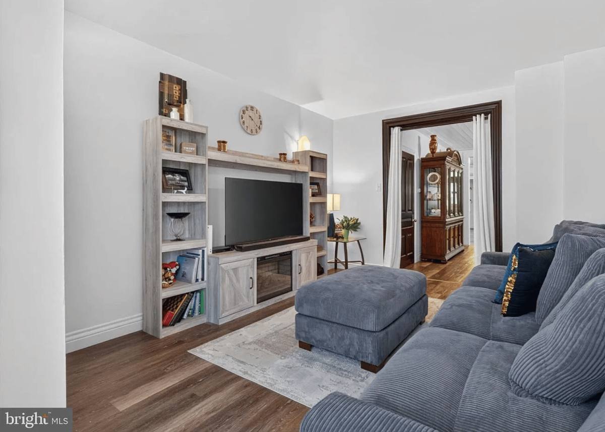 31 N Main St, Dover, PA 17315 - House for Rent - Image 3