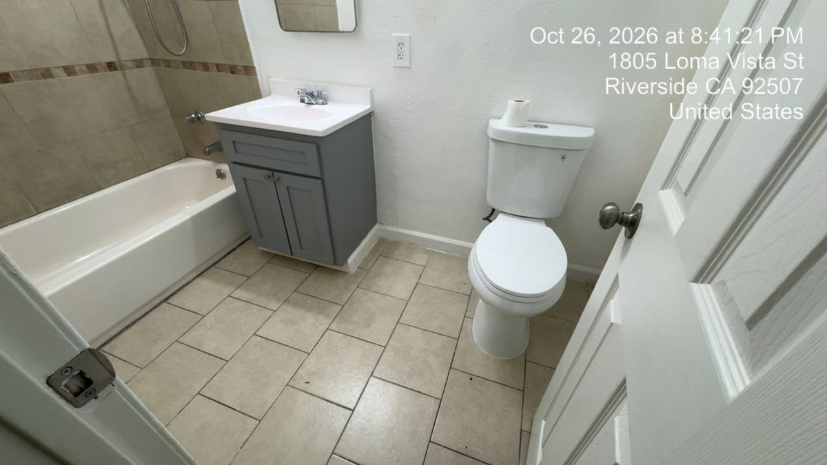 Loma Vista, 1805 Loma Vista St, Riverside, CA 92507 - Apartment for Rent - Image 1