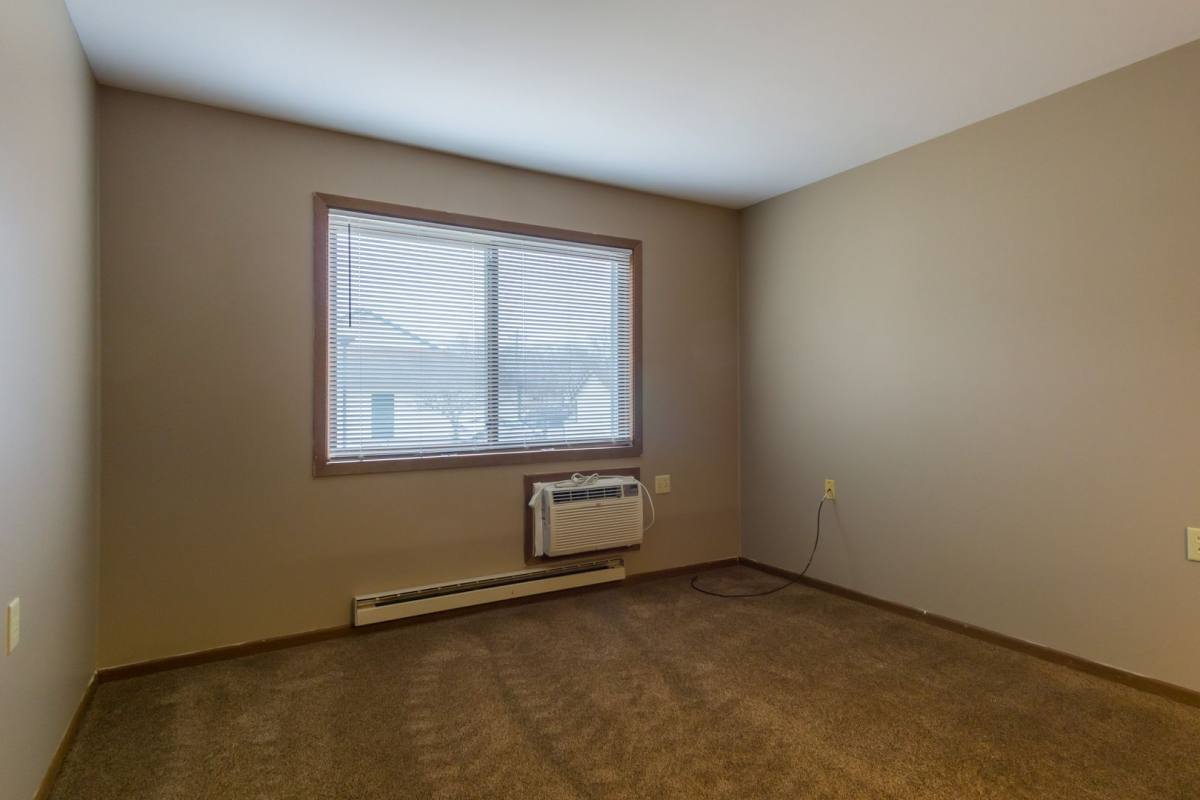 Galloway, 2003 9th St E, Menomonie, WI 54751 - Apartment for Rent - Image 7