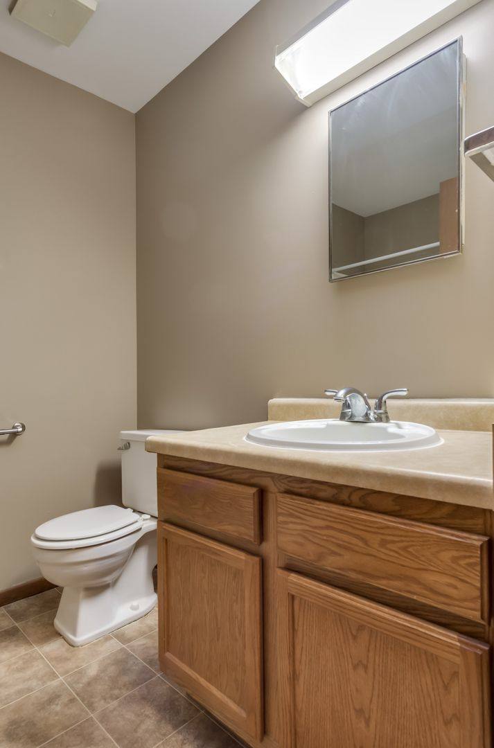 Galloway, 2003 9th St E, Menomonie, WI 54751 - Apartment for Rent - Image 10