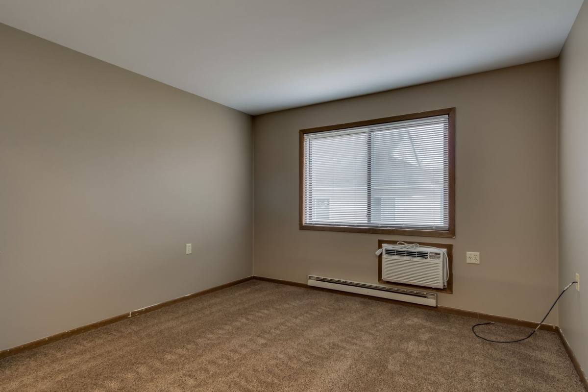 Galloway, 2003 9th St E, Menomonie, WI 54751 - Apartment for Rent - Image 6