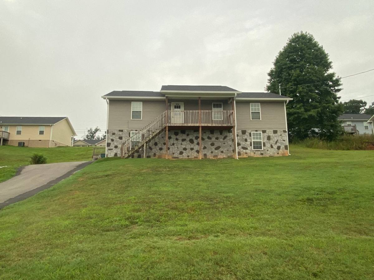2014 Jonathan Dr, White Pine, TN 37890 - House for Rent - Image 2