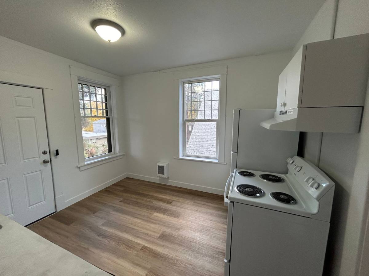 1428 W 10th Ave, Spokane, WA 99204 - Apartment for Rent - Image 8